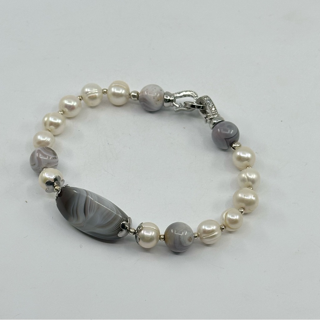 #339 New Handmade Botswana Agate & White Pearls Bracelet With Foldover Clasp